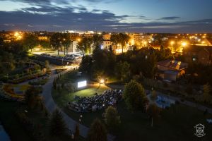 Kino plenerowe w parku nad Moszczenicą, 26.07.2024