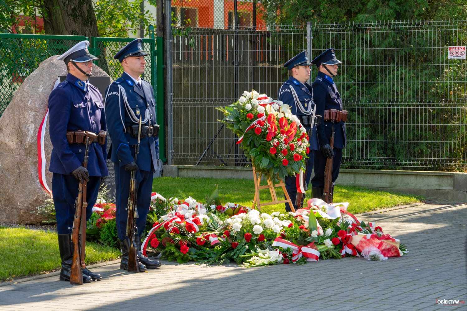 Odsłonięcie tablicy poświęconej policjantom